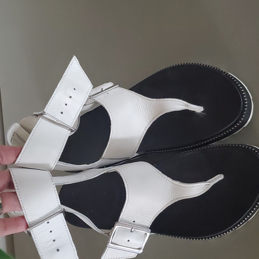 Womens sorel sandals